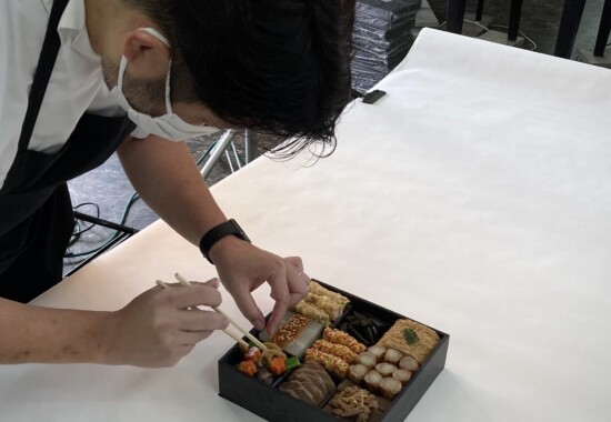 料理人による開発の様子