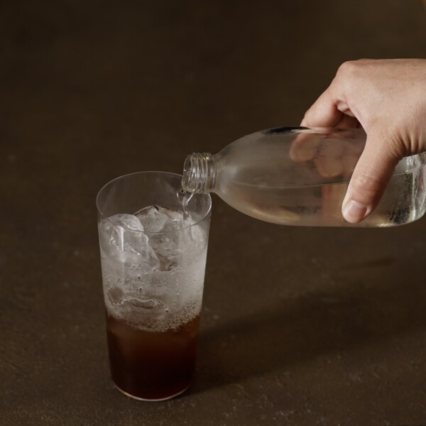 炭酸水で割ってお召し上がりください